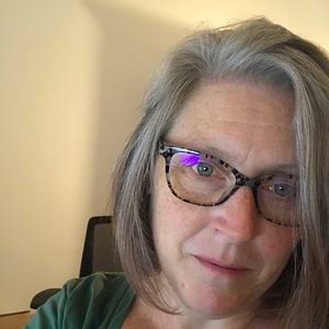 Meet your Posher, Lydia